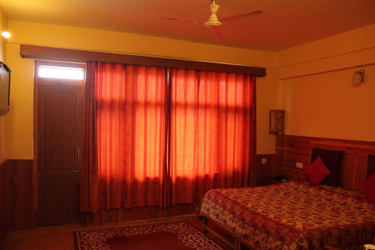 Pema Thang Hotel Кангра Екстер'єр фото