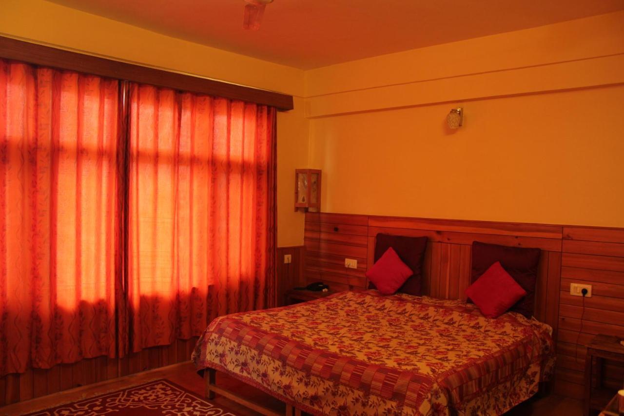 Pema Thang Hotel Кангра Екстер'єр фото